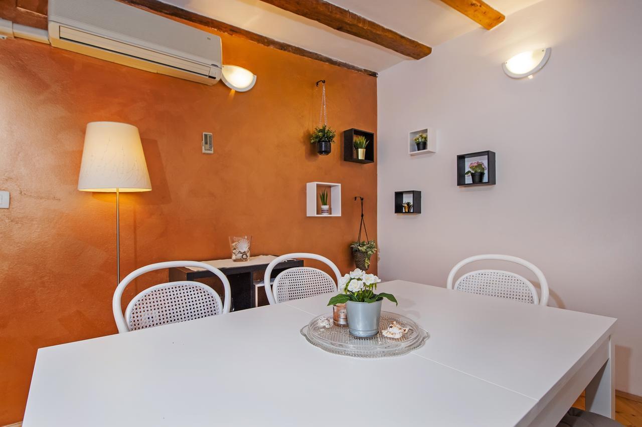Apartment Marconi Rovinj Exteriör bild